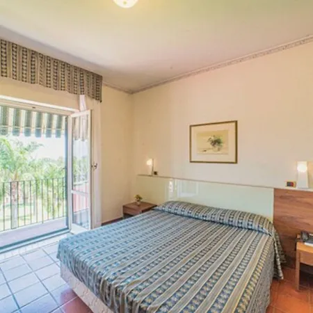 酒店 欧里颂特阿奇雷亚莱酒店 4*